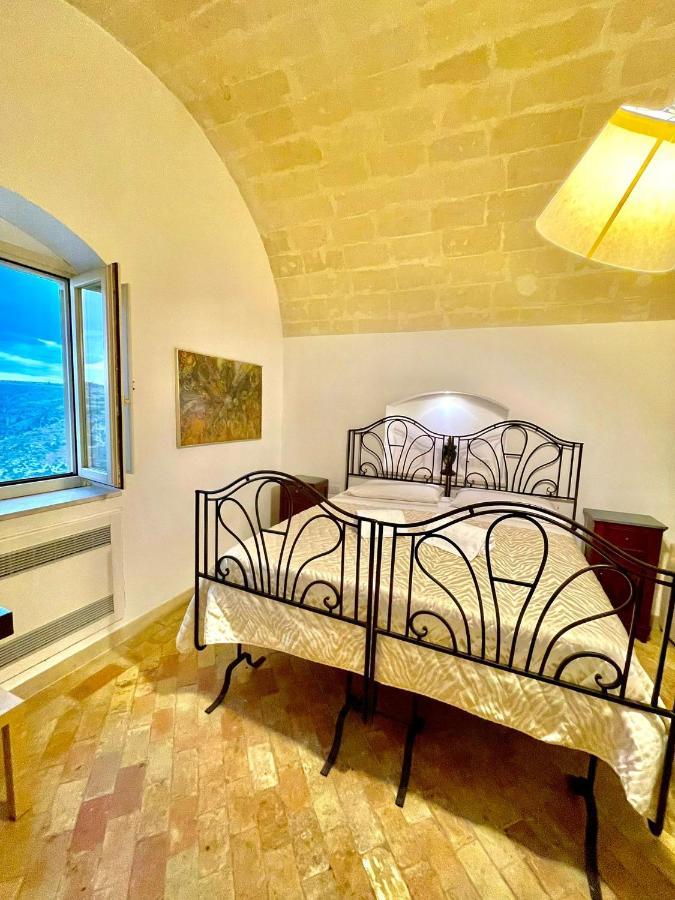 Dimora La Gravina Bed & Breakfast